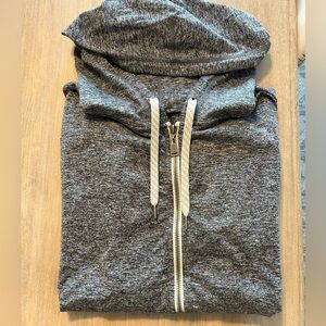 Vuori Halo Performance Hoodie